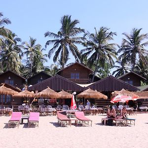 Anantra Sea View Resort